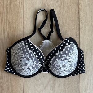 Victoria's Secret Lace Body by Victoria Racerback Demi Push-Up Bra